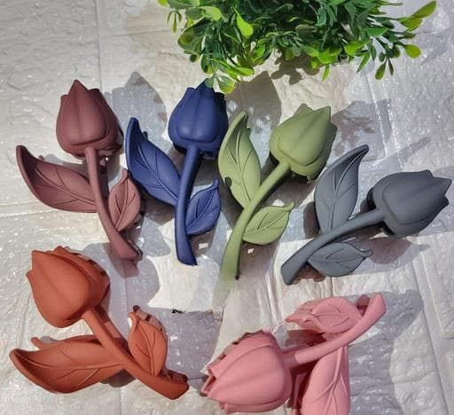 Rose Flower Hair Clips – Stylish Matte Finish Rose-shaped Claw Clips For Women & Girls (assorted Colors, Set Of 6